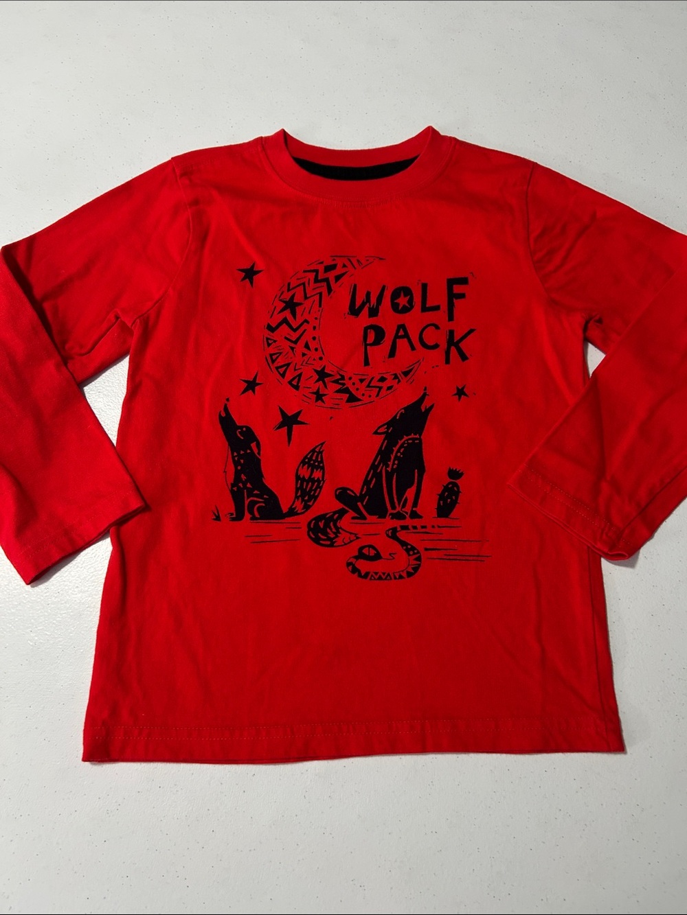 Gymboree Boy’s Red Long Sleeve Graphic T-Shirt Wolf Pack Size 5t